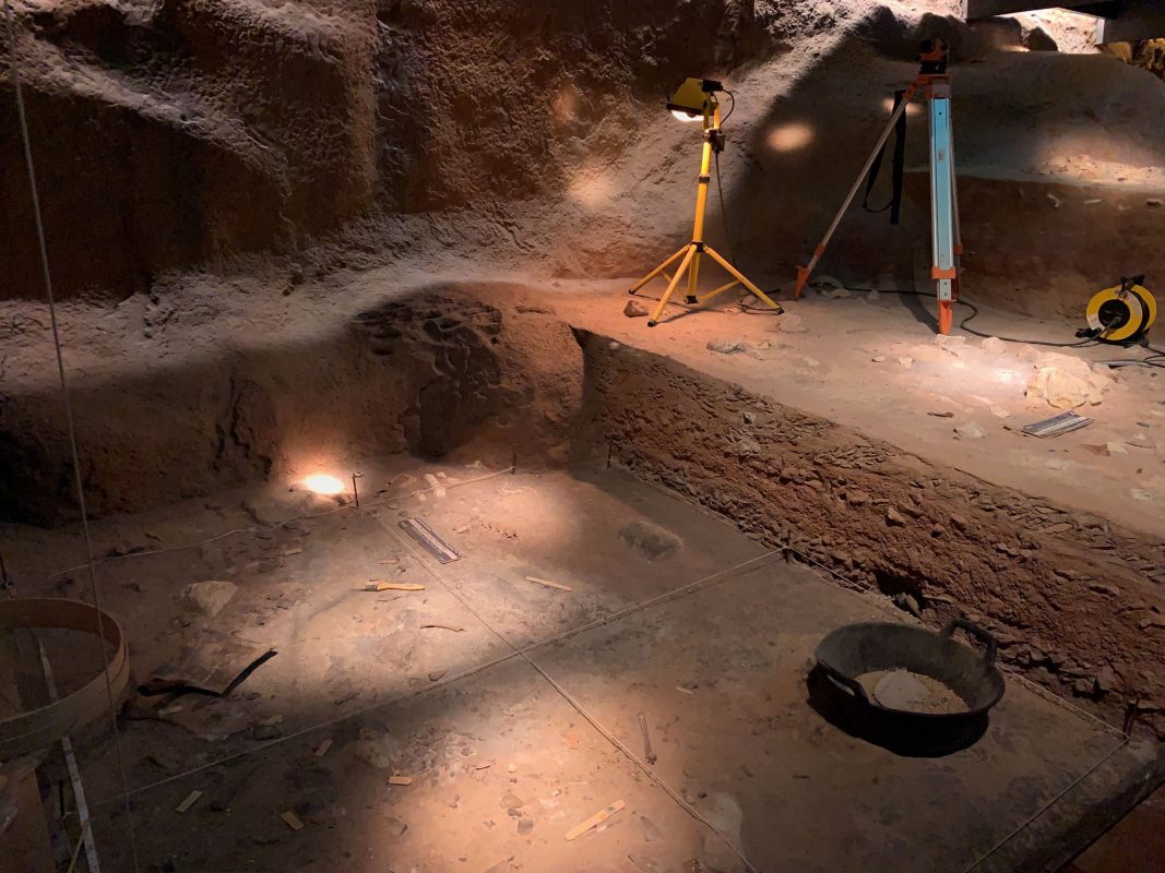 Sala Arqueología - Cueva