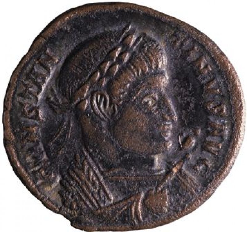 Nummus Años 322-323 d. C.